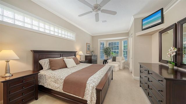 7507 ABBEY GLEN, Bradenton, FL 34202