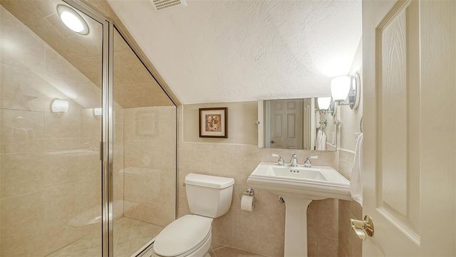 7507 ABBEY GLEN, Bradenton, FL 34202