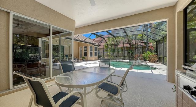 7507 ABBEY GLEN, Bradenton, FL 34202