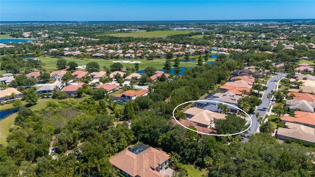 7507 ABBEY GLEN, Bradenton, FL 34202