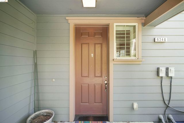 6246 Boulder Ln 4807, Oakland, CA 94605