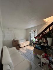 11 SW 32nd Ave 4, Miami, FL 33135