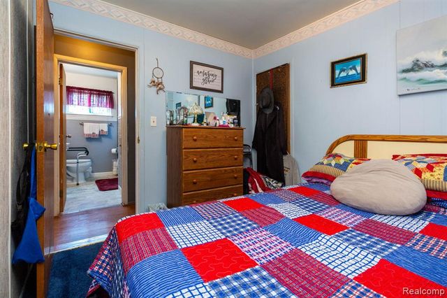 509 Cleophus Parkway, Lincoln Park, MI 48146