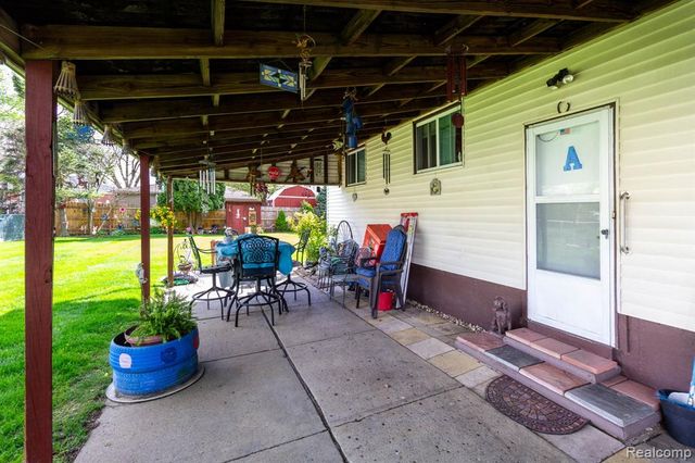 509 Cleophus Parkway, Lincoln Park, MI 48146