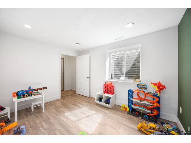 6474 San Isabel Ave, Loveland, CO 80538