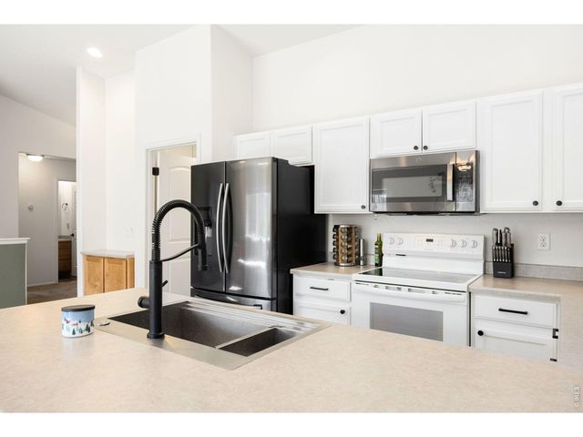 6474 San Isabel Ave, Loveland, CO 80538
