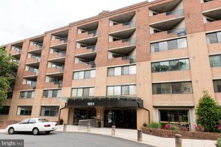 1951 SAGEWOOD LN #305, Reston, VA 20191