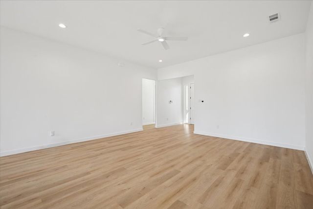 1633 E Tucker Street, Fort Worth, TX 76104