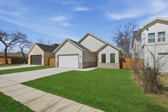 1633 E Tucker Street, Fort Worth, TX 76104