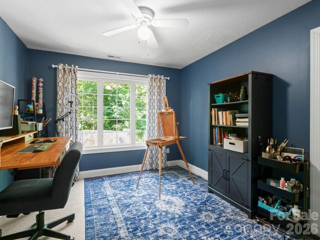 306 Golden Hawk Trail, Asheville, NC 28805