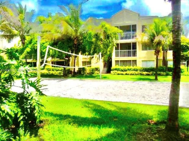 5654 Rock Island Rd 214, Tamarac, FL 33319