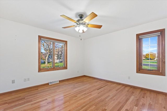 6330 Ptarmigan ROAD, Mount Pleasant, WI 53406