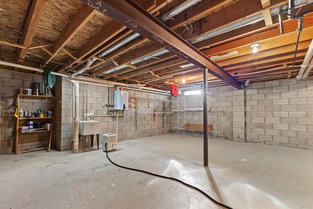 6330 Ptarmigan ROAD, Mount Pleasant, WI 53406