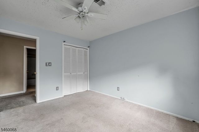 60 Drake Ln, Roxbury Twp., NJ 07852