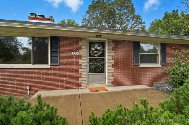 3330 Fair Oaks Drive, Beavercreek, OH 45434