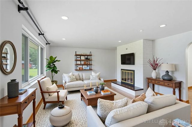 3330 Fair Oaks Drive, Beavercreek, OH 45434