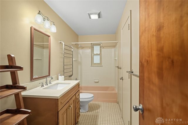 3330 Fair Oaks Drive, Beavercreek, OH 45434