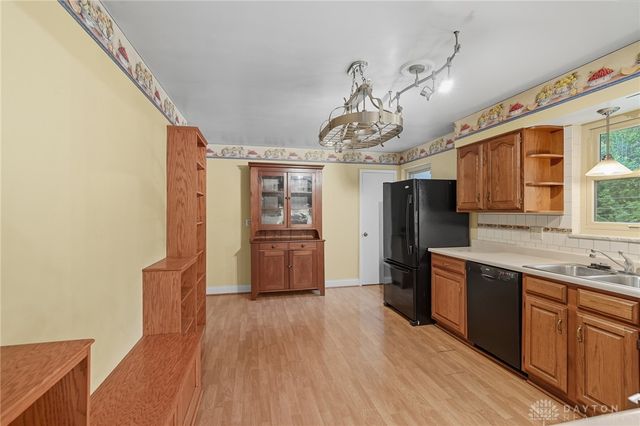 3330 Fair Oaks Drive, Beavercreek, OH 45434