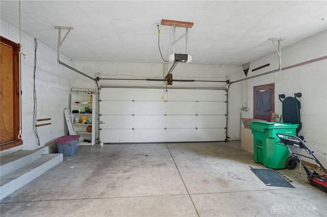 3330 Fair Oaks Drive, Beavercreek, OH 45434