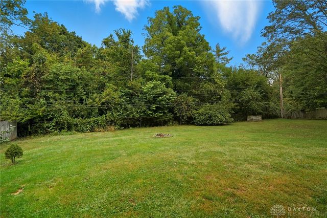 3330 Fair Oaks Drive, Beavercreek, OH 45434