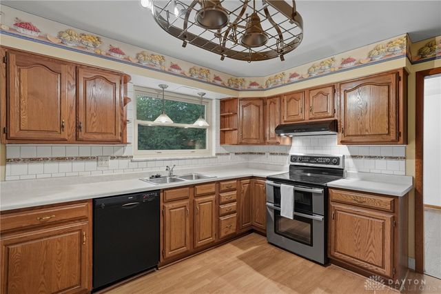 3330 Fair Oaks Drive, Beavercreek, OH 45434