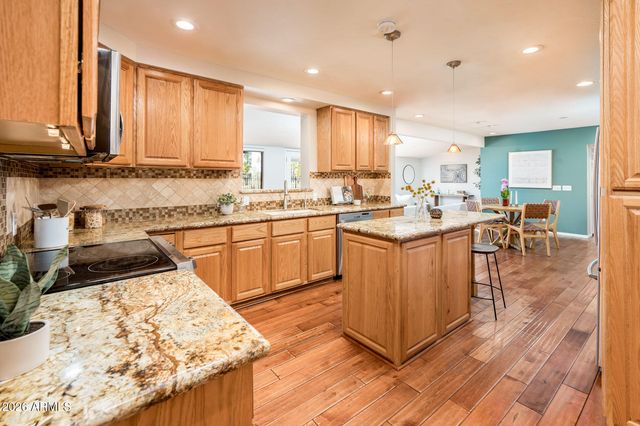 1825 W LEWIS Avenue, Phoenix, AZ 85007