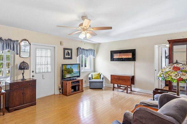 302 Pine Ridge Circle A-2, Greenacres, FL 33463