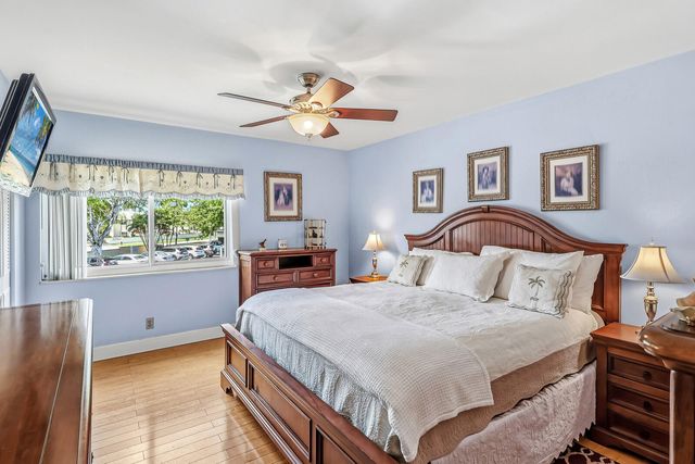 302 Pine Ridge Circle A-2, Greenacres, FL 33463