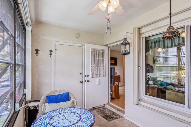 302 Pine Ridge Circle A-2, Greenacres, FL 33463