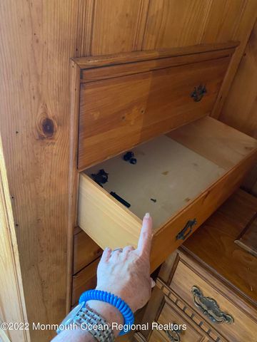 7 Campbell Court, Deal, NJ 07723