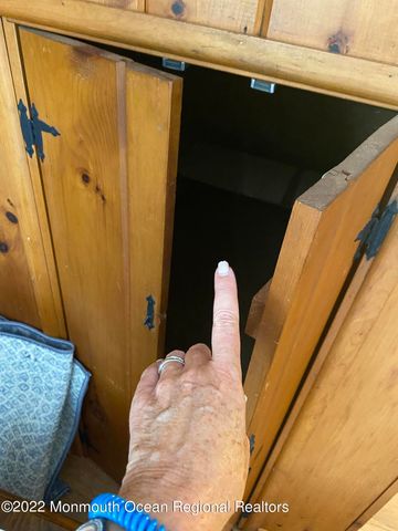 7 Campbell Court, Deal, NJ 07723