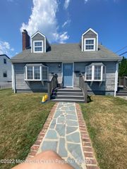 7 Campbell Court, Deal, NJ 07723