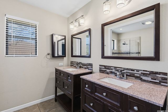 1710 Whitehaven, San Antonio, TX 78232