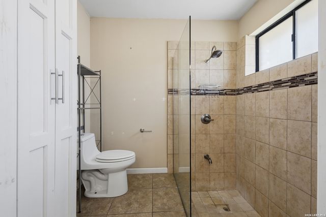1710 Whitehaven, San Antonio, TX 78232