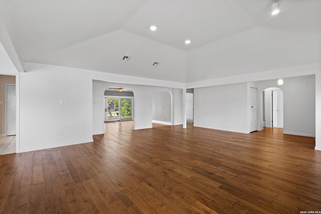 1710 Whitehaven, San Antonio, TX 78232