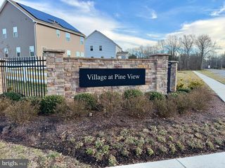 813 CANARY ISLAND CT, Newark, DE 19702