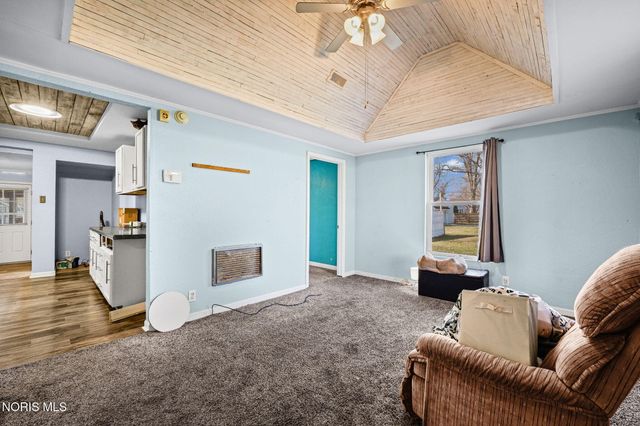 372 Dulton Drive, Toledo, OH 43615