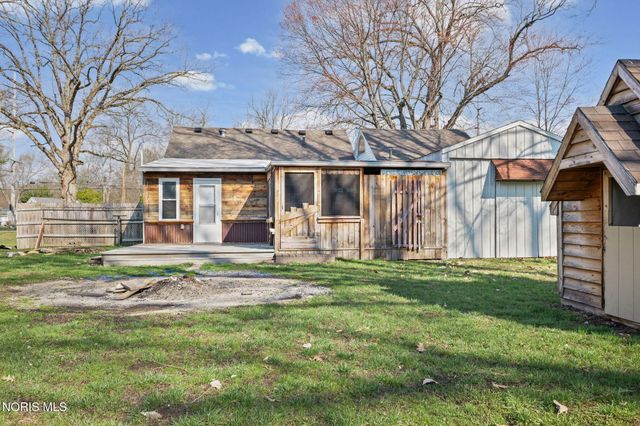 372 Dulton Drive, Toledo, OH 43615
