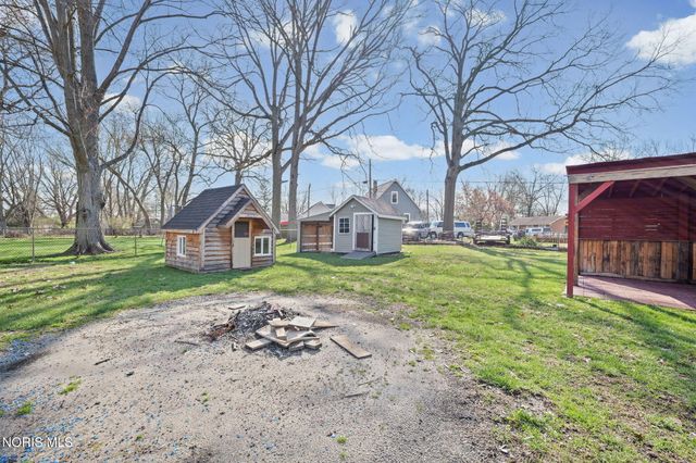 372 Dulton Drive, Toledo, OH 43615