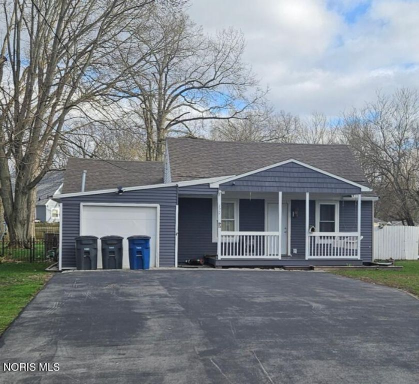372 Dulton Drive, Toledo, OH 43615