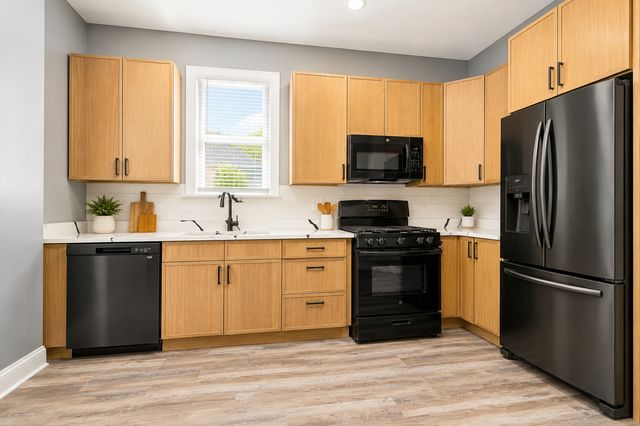 10916 S Wabash Avenue, Chicago, IL 60628