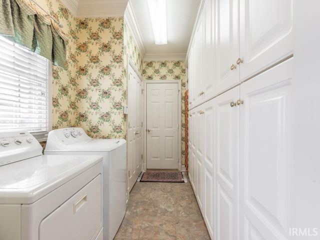 10386 Regent Court, Newburgh, IN 47630