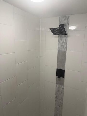 724 Springdale Circle, Palm Springs, FL 33461