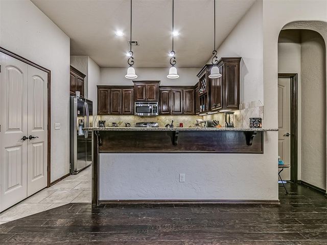 17205 Serrano Drive, Oklahoma City, OK 73170