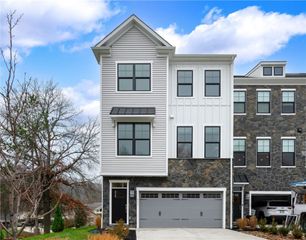 111 Quail Run Rd at Camden Village, Peters Twp, PA 15367