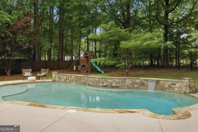 170 Sherrells Ford Drive, Senoia, GA 30276