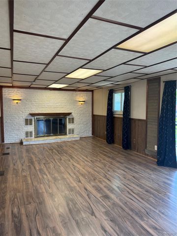 31263 Hayes Road, Warren, MI 48088