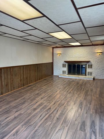 31263 Hayes Road, Warren, MI 48088