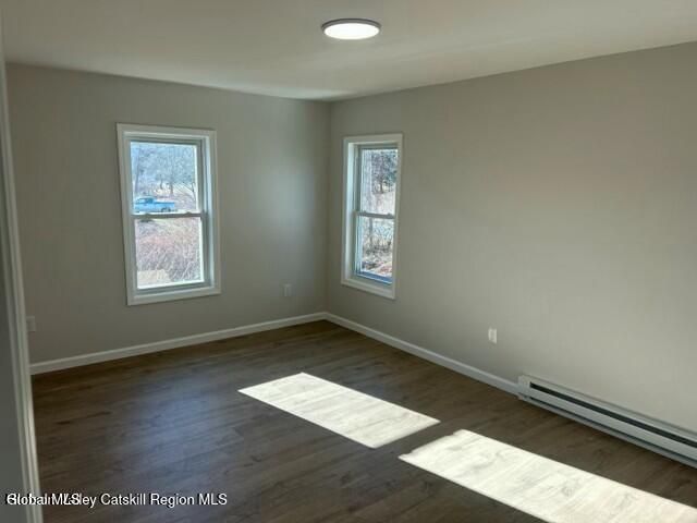 982 S Schodack Road, Castleton-on-hudson, NY 12033