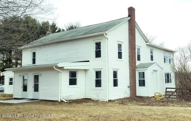 982 S Schodack Road, Castleton-on-hudson, NY 12033